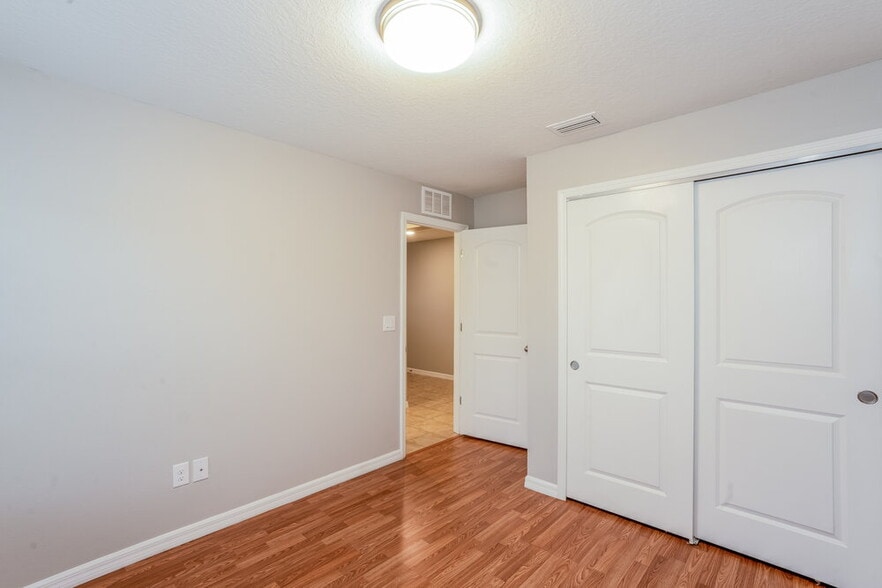 Building Photo - 9215 Freedom Hill Dr