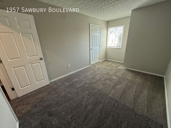 Building Photo - 1957 Sawbury Blvd