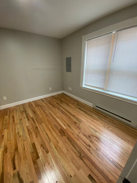 Building Photo - 280-290-290 Garden St