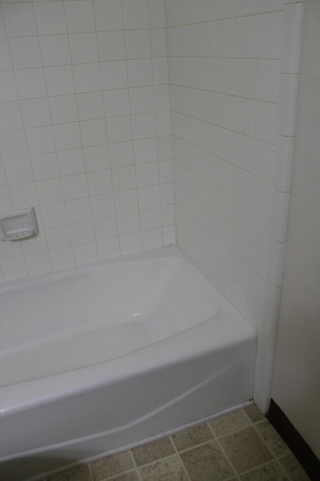 Building Photo - 372 I St