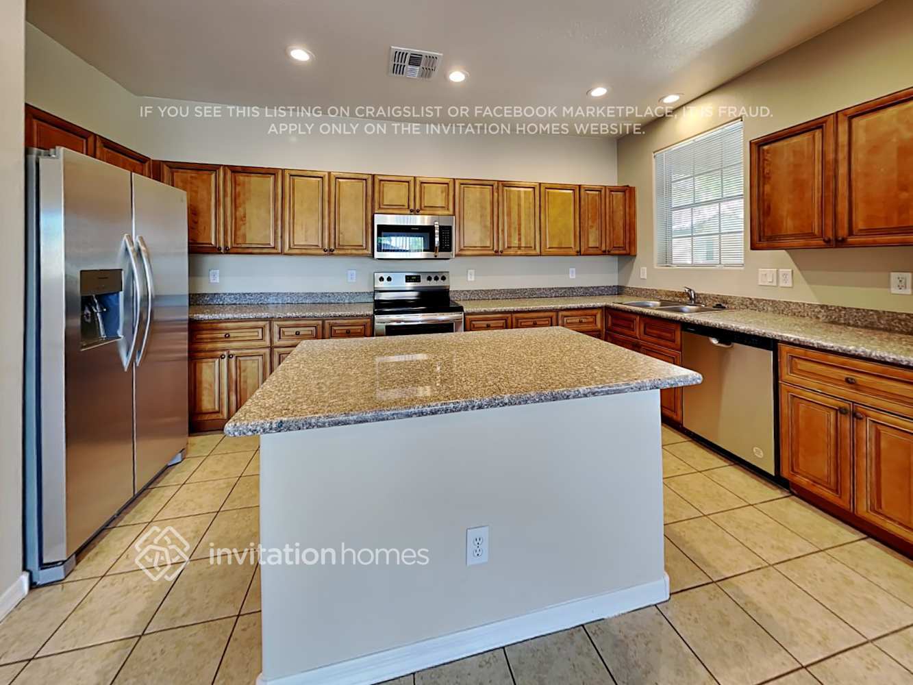 Building Photo - 6933 S 7th Ln