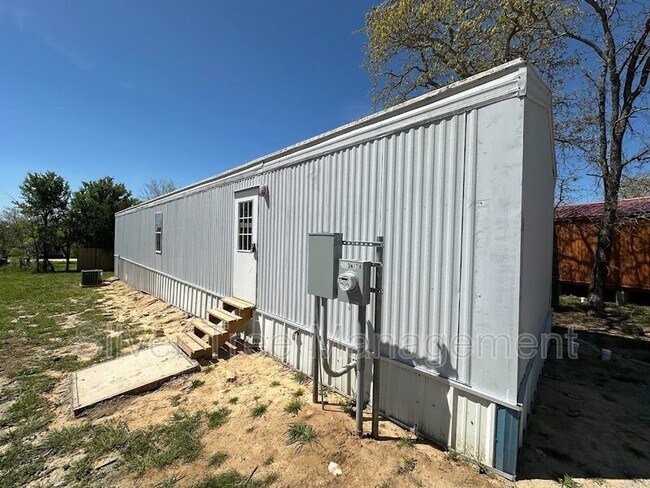 Building Photo - 260 Lark Meadow Dr