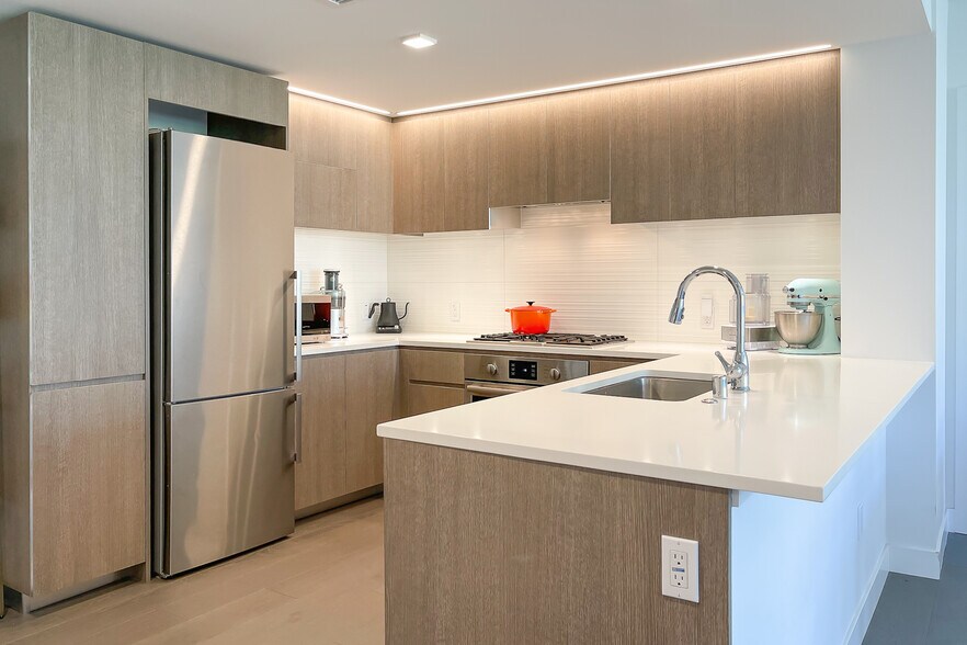 Building Photo - 1300 22nd St