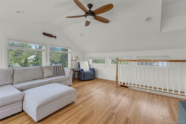 Building Photo - 286 Towd Point Rd