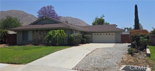 Primary Photo - 260 W Shady Grove Dr
