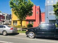 Building Photo - Capital Village 2 Bed, 2 Bath 1065 sft., H...