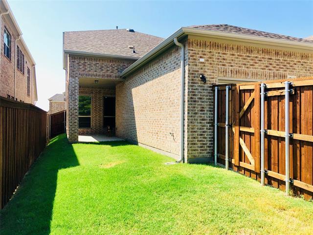 Building Photo - 17644 Bottlebrush Dr
