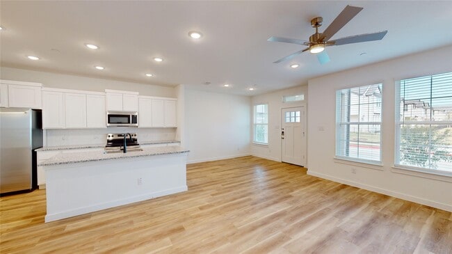 Building Photo - 2923 Parks Mccoy Ln