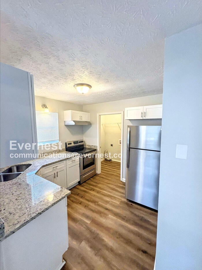 Building Photo - 303 Dove Point