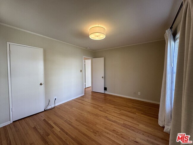 Building Photo - 11188 Ophir Dr