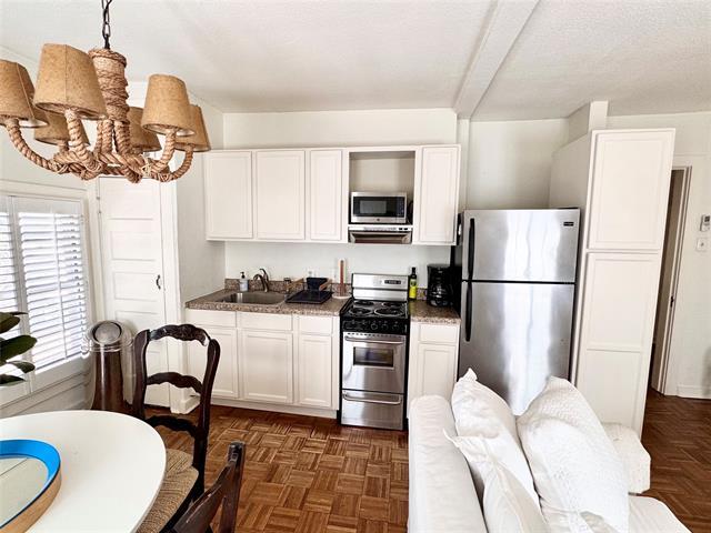 Building Photo - 4416 Westway Ave