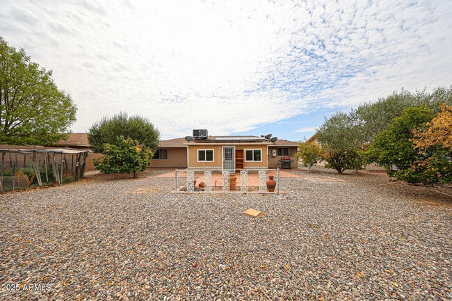Building Photo - 9714 W Terrace Ln