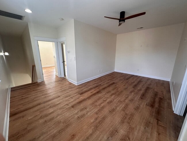 Building Photo - Market Common - Available Now!