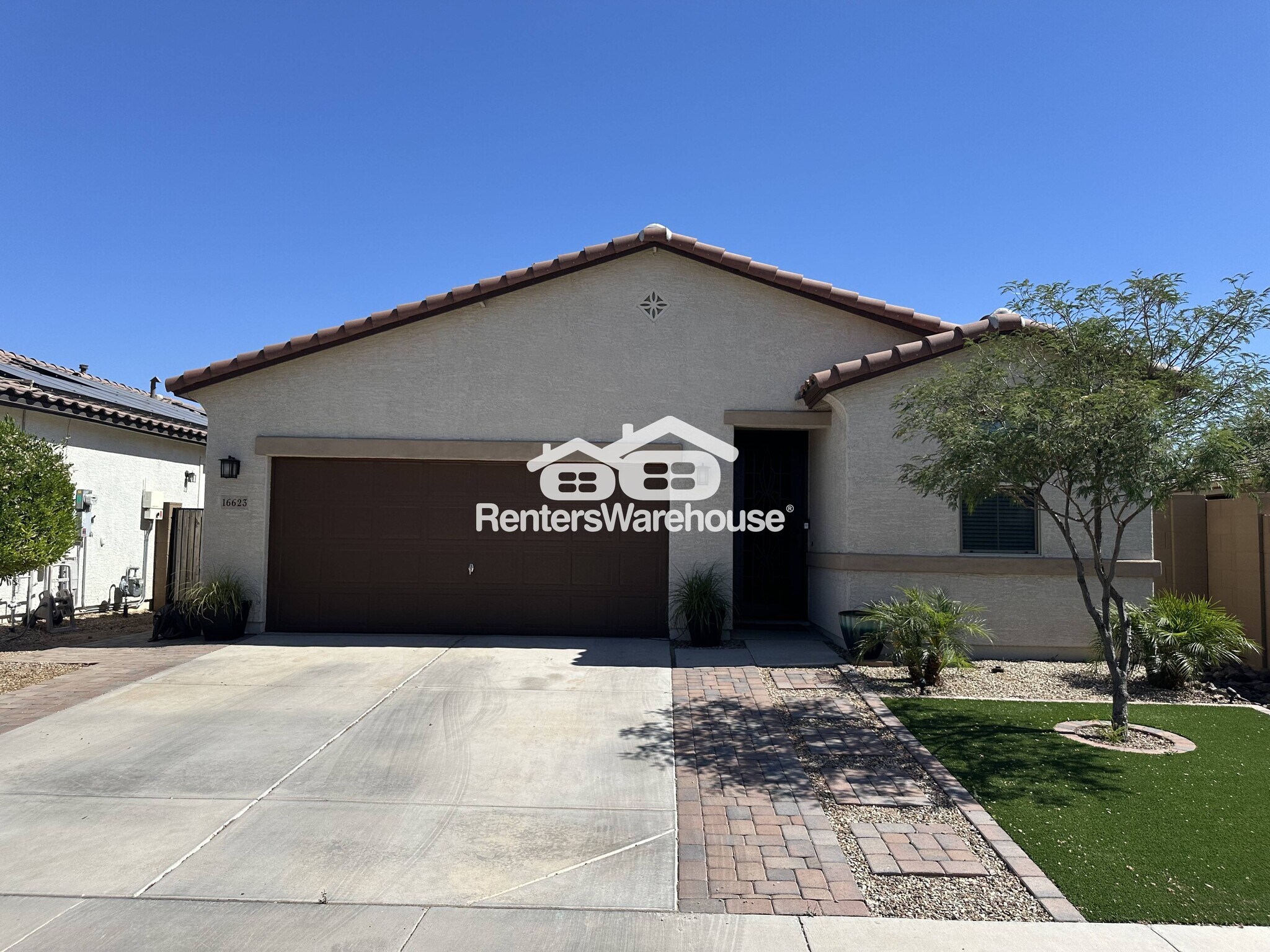 Building Photo - 16623 W Mescal St