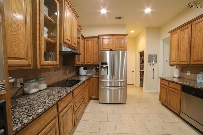 Building Photo - 4919 Silver Crest Dr