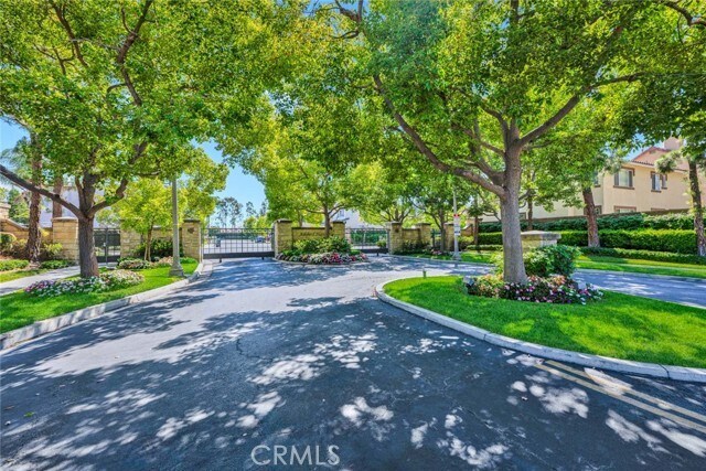 Building Photo - 24 Pheasant Creek