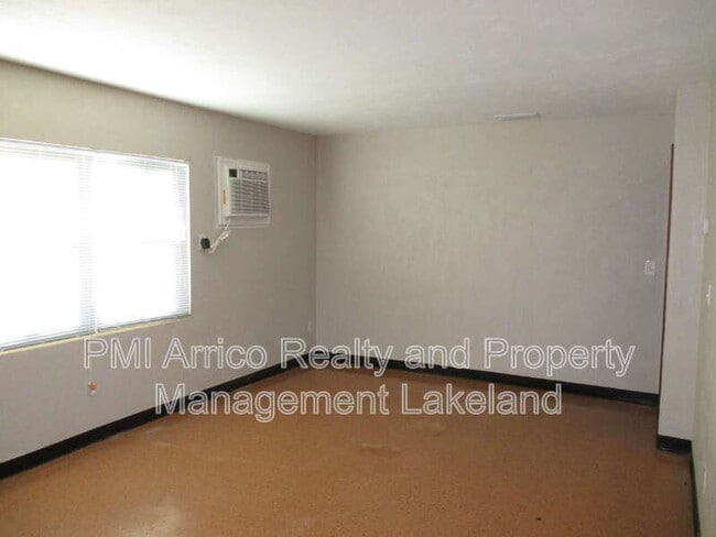 Building Photo - 1248 Woodland Ave