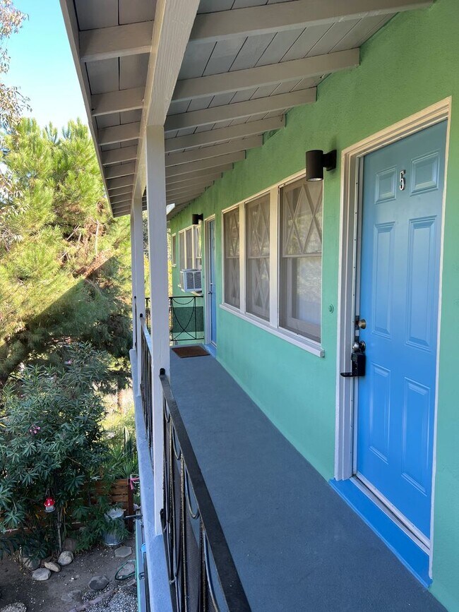 Building Photo - 4741 N Figueroa St