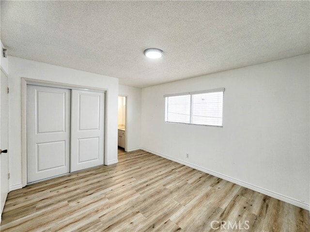 Building Photo - 325 10th Pl
