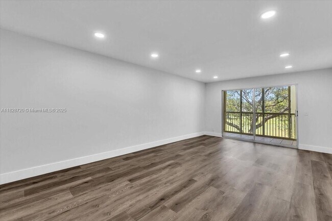 Building Photo - 1201 SW 128th Terrace