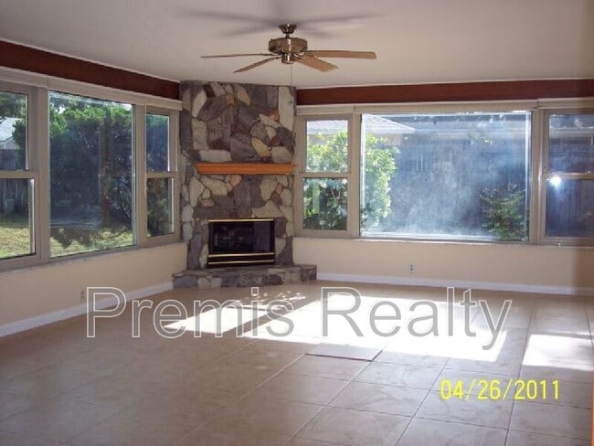 Building Photo - 1281 Stony Brook Ln