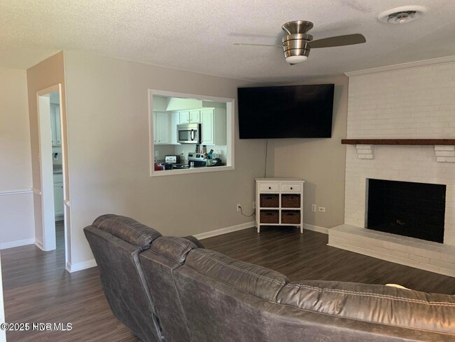 Building Photo - 511 Haddock Ct