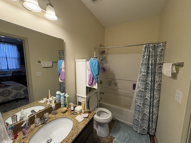 Building Photo - Crawford Falls #734