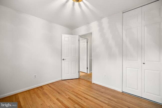 Building Photo - 12608 Yardarm Pl