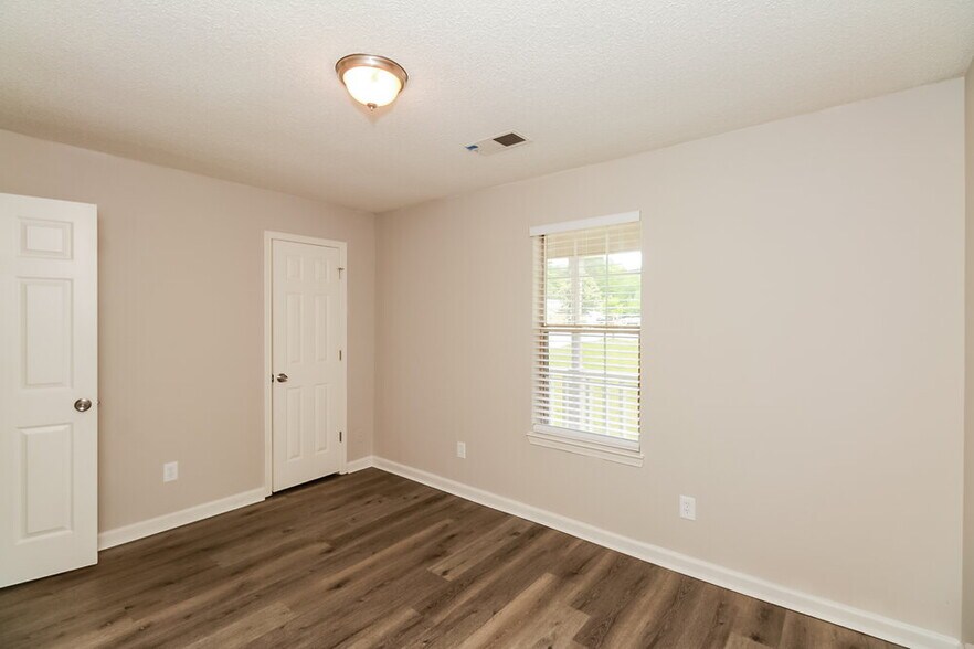 Building Photo - 1573 Glynn Ct