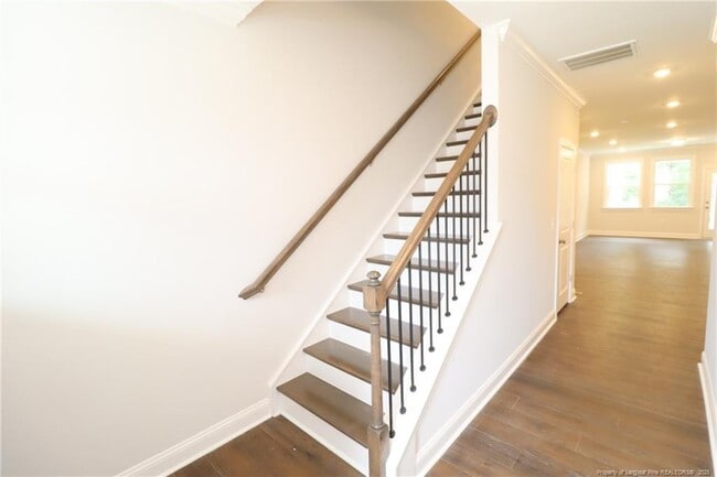 Building Photo - 1722 Alpine Summer Ln