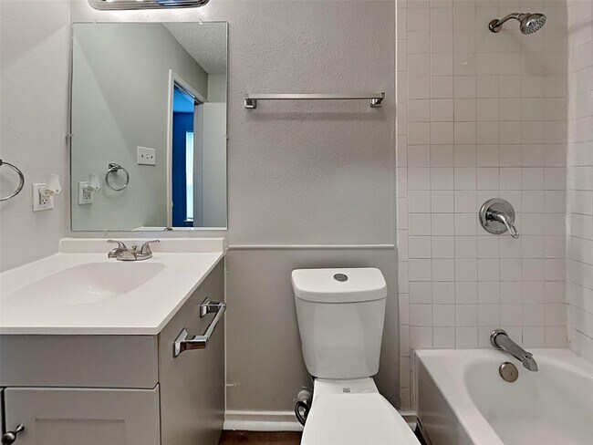 Building Photo - 3 BR/2BA | Renovated Single Family Home | 2-Car Garage | Gated backyard
