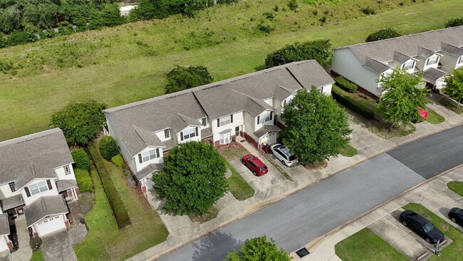 Building Photo - 554 Wingspan Way