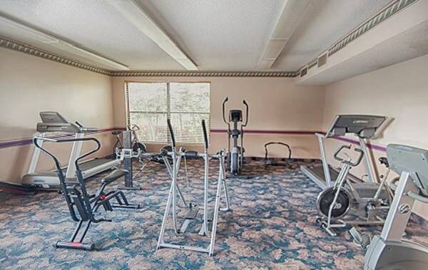 Building Photo - 370 NW 76th Ave