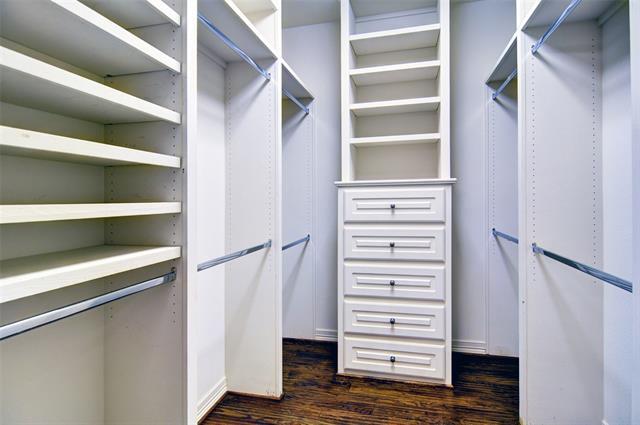 Building Photo - 3407 Penticost St