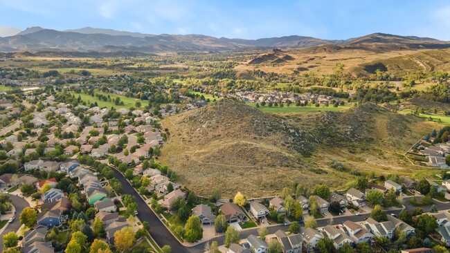 Looking West - yellow tree is 417 - 417 Promontory Dr