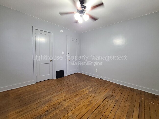 Building Photo - 1387 Hurd Ave