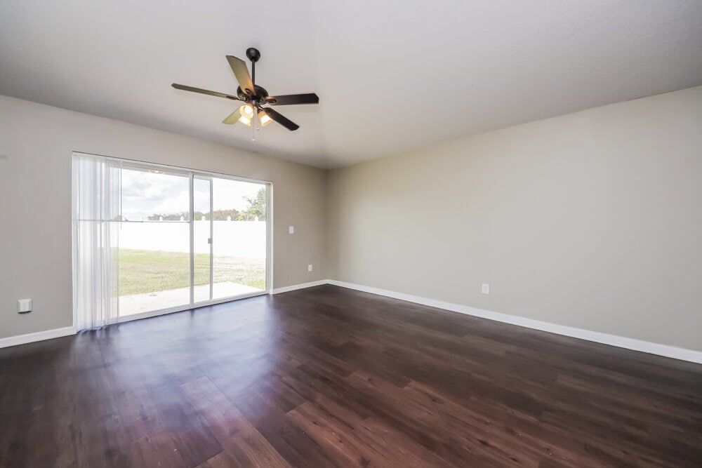 Building Photo - 2706 Eagle Canyon Dr S