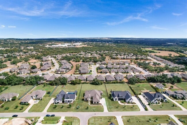 Building Photo - 227 Dally Ct