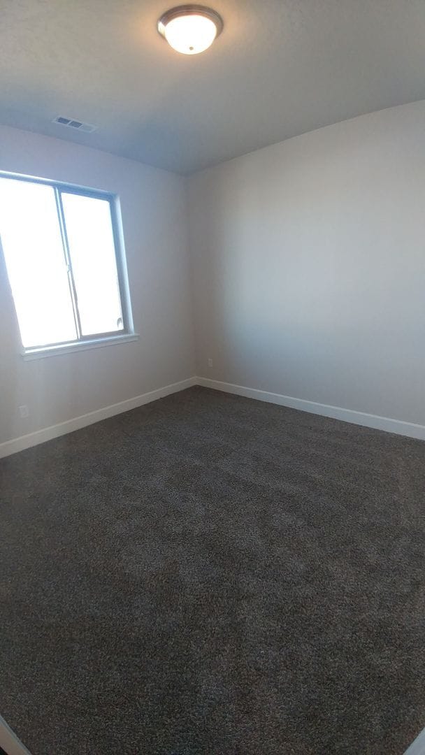 Building Photo - Modern 3 Bed, 2 Bath Pro-Made Rambler in R...