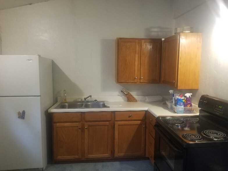 Building Photo - 4012 Nora Dr