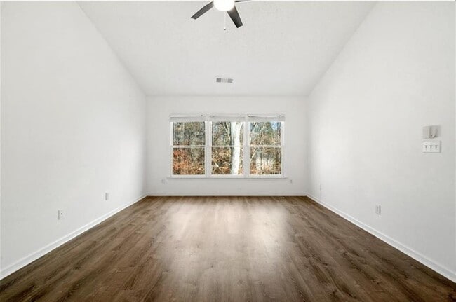 Building Photo - 10895 Glenbarr Dr