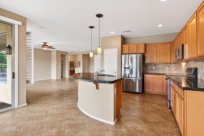 Building Photo - 42575 Abbey Rd