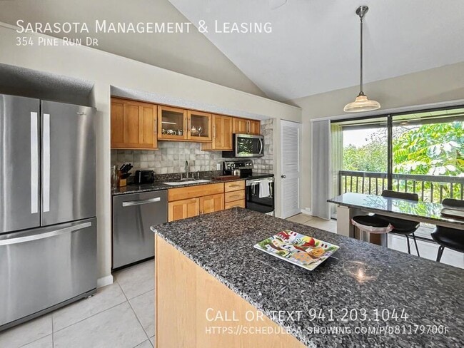 Building Photo - 354 Pine Run Dr