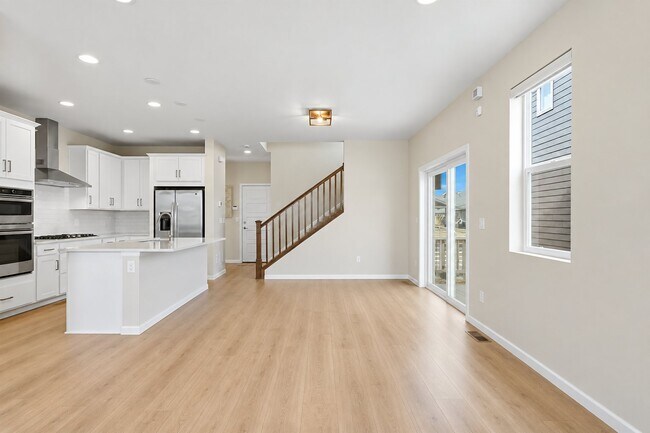 Building Photo - 8059 Monte Vista Cir