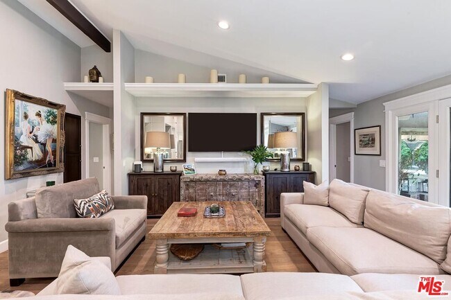 Building Photo - 5721 Tellefson Rd