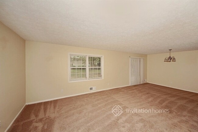 Building Photo - 5207 Edgemoor Dr NW