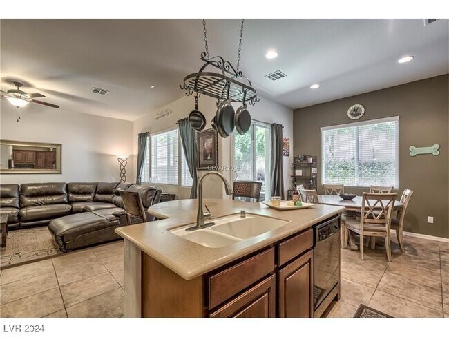 Building Photo - 1787 Cape Cod Landing Dr