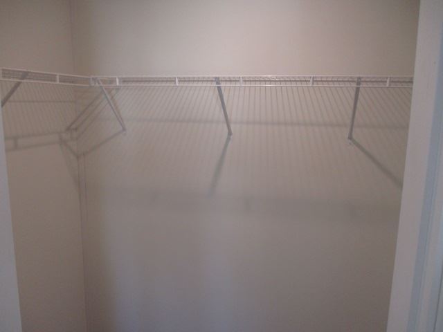 Building Photo - 12585 Gavotte Ave