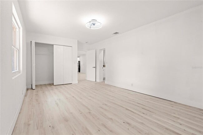 Building Photo - 1369 Pine Brook Dr