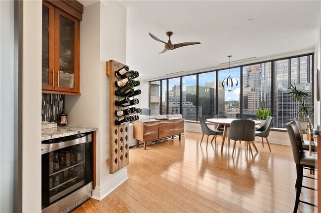 Building Photo - 151 Fort Pitt Blvd